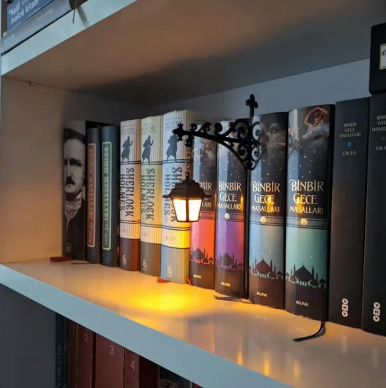 🔥LAST DAY 50% OFF - Library Lantern-Decorative Bookshelf Lighting